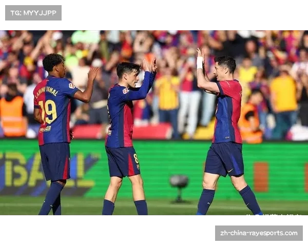 巴萨罗那官方宣布，中场核心佩德里因腿筋受伤将缺席与曼城的次回合比赛